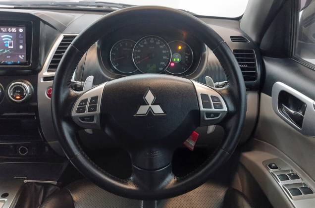 PAJERO SPORT 2.5 GT VG TURBO 4WD (MY11) AT* - ภาพย่อที่ 21