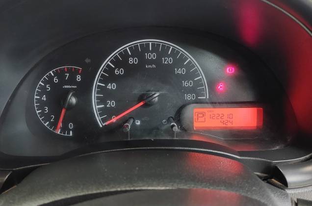 Almera 1.2 E AT* - ภาพย่อที่ 19