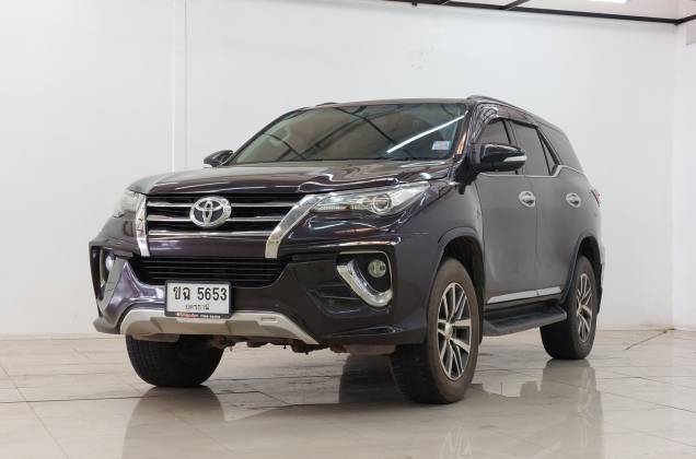 Fortuner 2.8 V 4WD (MY15)  AT*