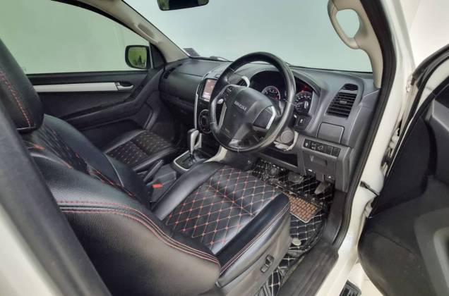 D-Max All New Blue Power Cab-4 Hi-Lander 3.0 Ddi Z-Prestige AT* - ภาพย่อที่ 10