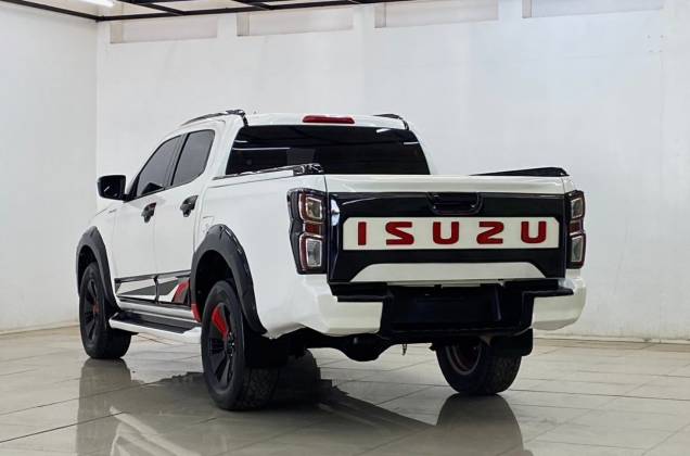 D-Max All New Bllue Power Cab-4 V-Cross 3.0 Ddi ZP 4WD (MY19) MT* - ภาพย่อที่ 5