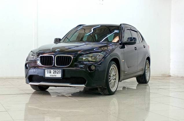 X1 2.0 sDrive 18i Highline AT*