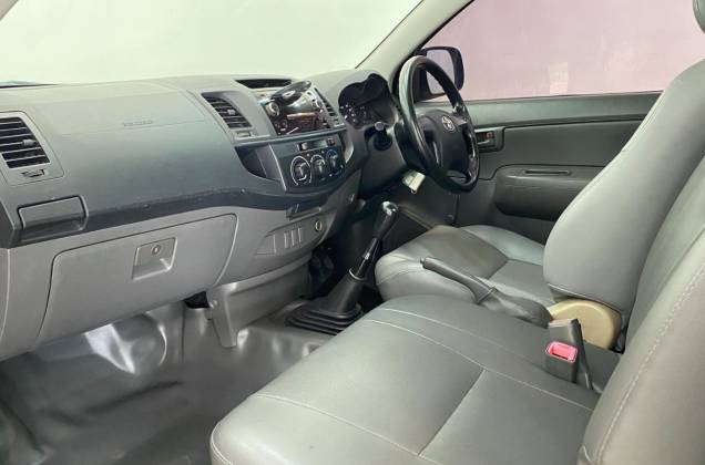 Hilux Vigo Champ 2.7 J (Single Cab) (Power) (CNG) MT* - ภาพย่อที่ 26