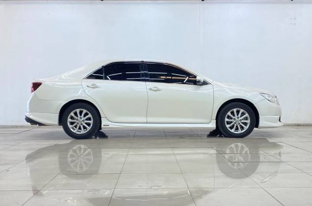 Camry 2.0 G Extremo (MY12) AT* - ภาพย่อที่ 9