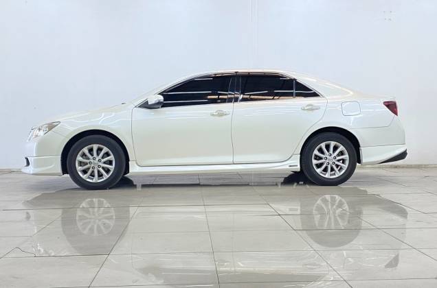 Camry 2.0 G Extremo (MY12) AT* - ภาพย่อที่ 10
