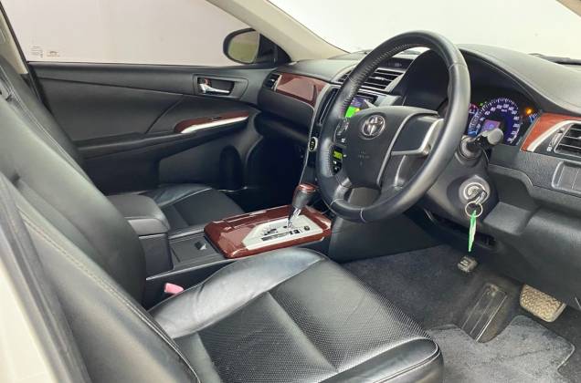 Camry 2.0 G Extremo (MY12) AT* - ภาพย่อที่ 28