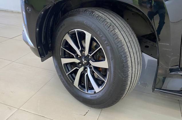 Pajero Sport 2.4 GT (MY15) (MNC) AT* - ภาพย่อที่ 12