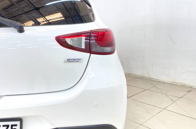 2 1.3 Skyactiv Sports High  (MY17) AT* - ภาพย่อที่ 5