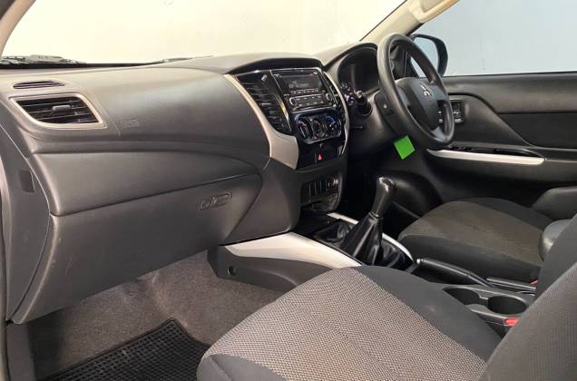 Triton All New Double Cab 2.4 GLX Plus (MY19) MT* - ภาพย่อที่ 32