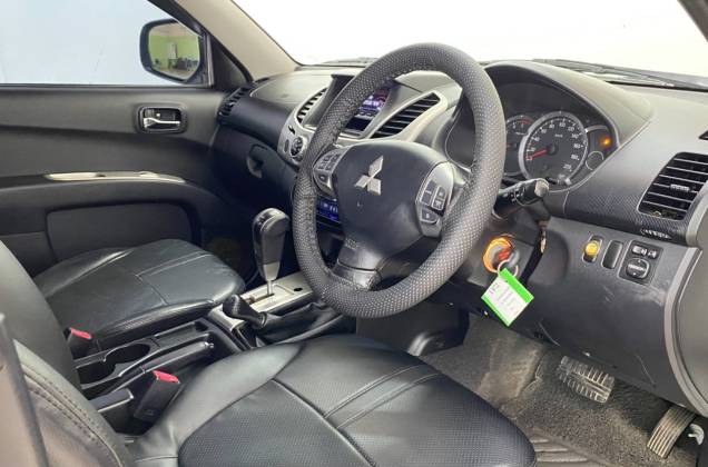 Triton Double Cab 2.5 GLS Ltd VG Turbo 4WD(ABS/Airbag/CD/MP3) AT* - ภาพย่อที่ 27