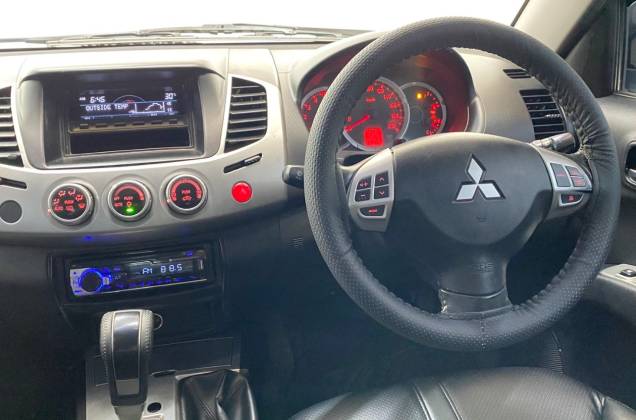 Triton Double Cab 2.5 GLS Ltd VG Turbo 4WD(ABS/Airbag/CD/MP3) AT* - ภาพย่อที่ 32