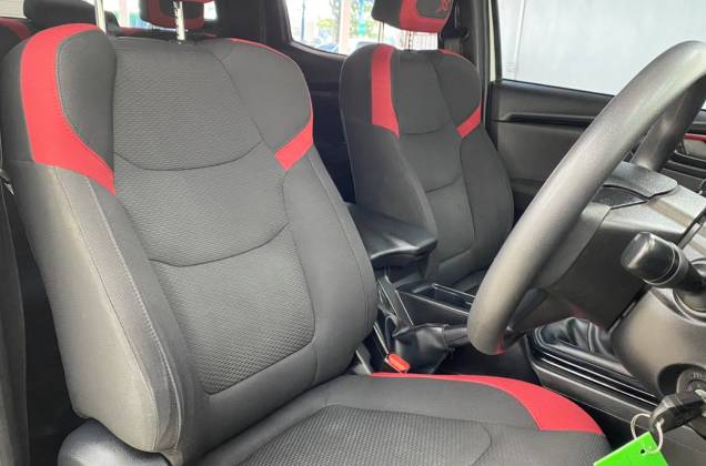 D-Max All New Blue Power Cab-4 1.9 Ddi Speed X-series(MY21) MT* - ภาพย่อที่ 31