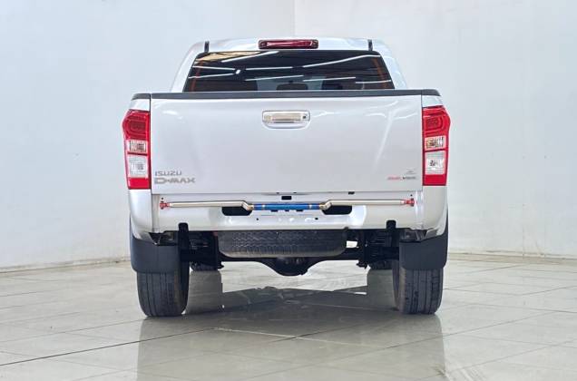D-Max All New Cab-4 Hi-Lander 2.5 VGS Z DVD (Super Daylight) MT* - ภาพย่อที่ 7
