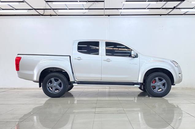 D-Max All New Cab-4 Hi-Lander 2.5 VGS Z DVD (Super Daylight) MT* - ภาพย่อที่ 9