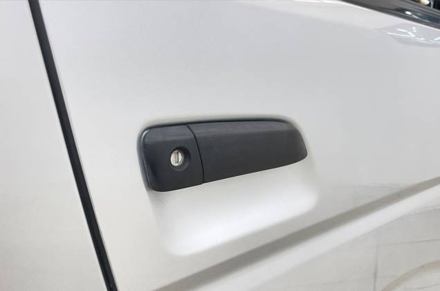 Commuter D4D 3.0 (HRF) (MY14) (TRC) (VSC) MT* - ภาพย่อที่ 8