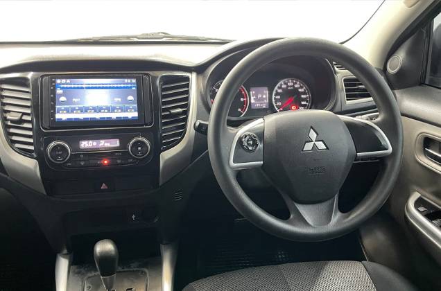 Triton All New Double Cab 2.4 GLS Plus (Navi) AT* - ภาพย่อที่ 24