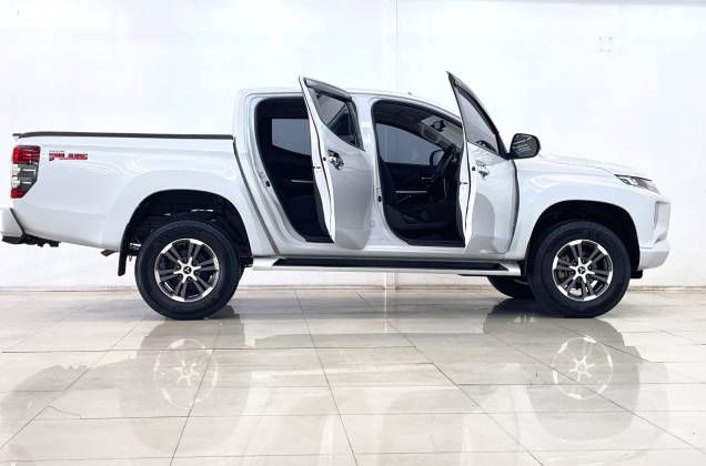 Triton All New Double Cab 2.4 GLS Plus (MY19) MT* - ภาพย่อที่ 6