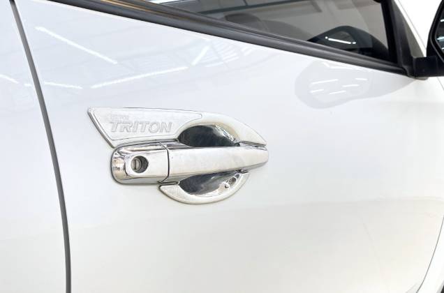 Triton All New Double Cab 2.4 GLS Plus (MY19) MT* - ภาพย่อที่ 14