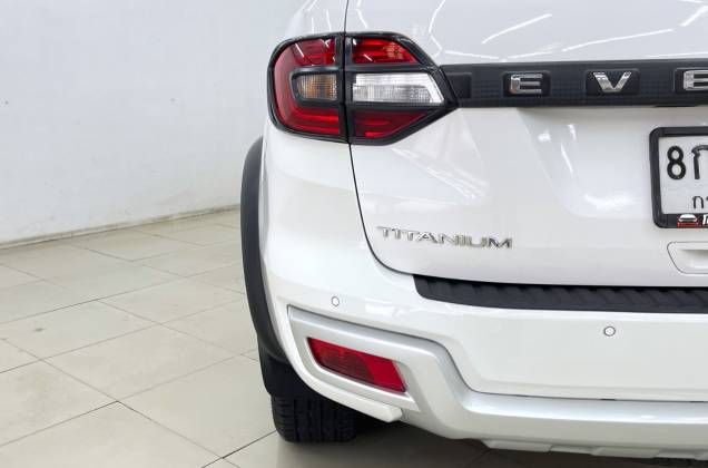 Everest 2.0 Bi-Turbo Titanium+ 4WD (MY18) AT* - ภาพย่อที่ 12