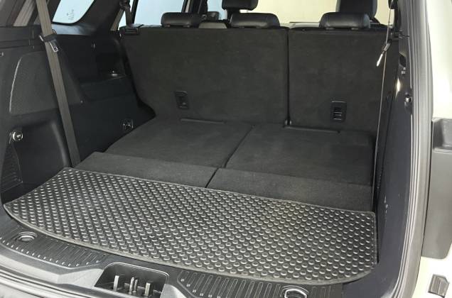 Everest 2.0 Bi-Turbo Titanium+ 4WD (MY18) AT* - ภาพย่อที่ 14