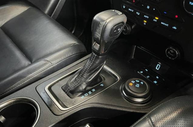 Everest 2.0 Bi-Turbo Titanium+ 4WD (MY18) AT* - ภาพย่อที่ 21