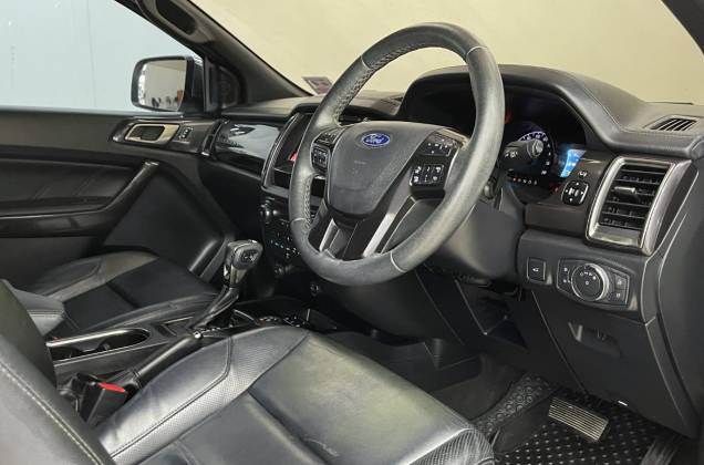 Everest 2.0 Bi-Turbo Titanium+ 4WD (MY18) AT* - ภาพย่อที่ 24