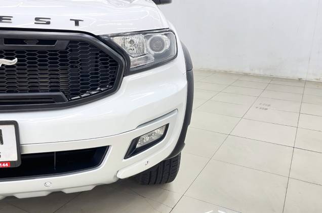 Everest 2.0 Bi-Turbo Titanium+ 4WD (MY18) AT* - ภาพย่อที่ 36