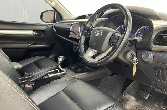 Hilux Revo Smart Cab 2.4 E  Prerunner (MY18) AT* - ภาพย่อที่ 24