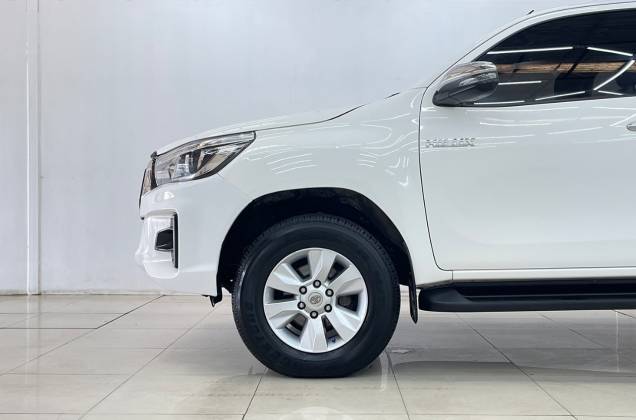 Hilux Revo Smart Cab 2.4 E Plus Prerunner (MY18) AT* - ภาพย่อที่ 12