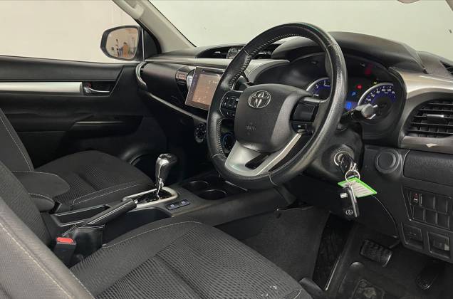 Hilux Revo Smart Cab 2.4 E Plus Prerunner (MY18) AT* - ภาพย่อที่ 30