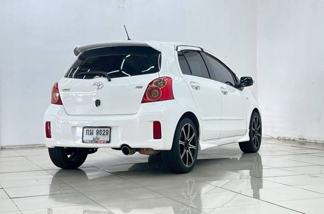 Yaris 1.5 RS AT* - ภาพย่อที่ 10
