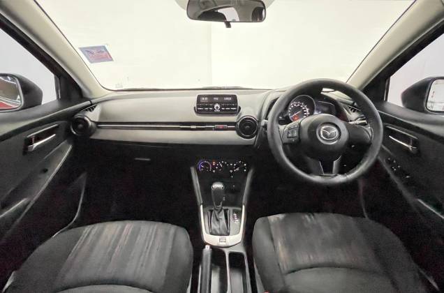 2 1.3 Skyactiv High AT* - ภาพย่อที่ 22