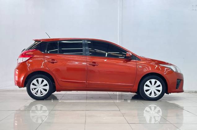 Yaris 1.2 E AT* - ภาพย่อที่ 13
