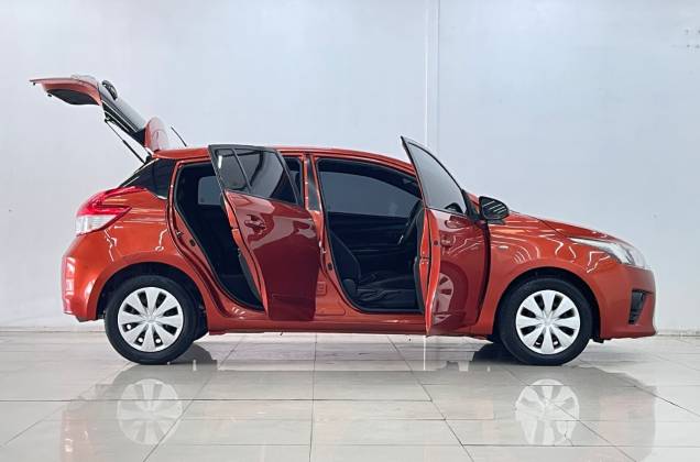 Yaris 1.2 E AT* - ภาพย่อที่ 12