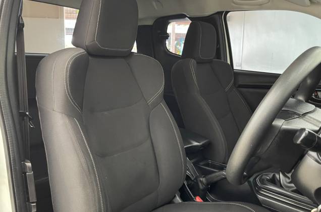 D-Max All New Blue Power Spacecab 1.9 Ddi S (MY19) MT* - ภาพย่อที่ 26