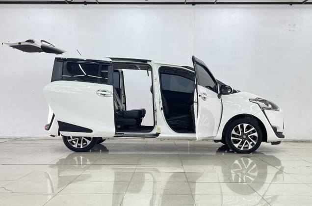 Sienta 1.5 V AT* - ภาพย่อที่ 9