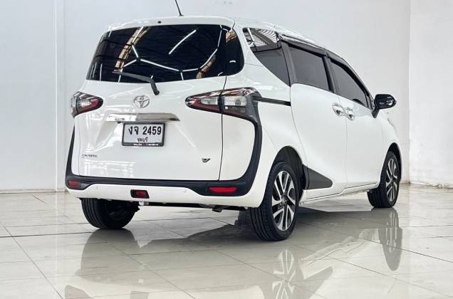 Sienta 1.5 V AT* - ภาพย่อที่ 17