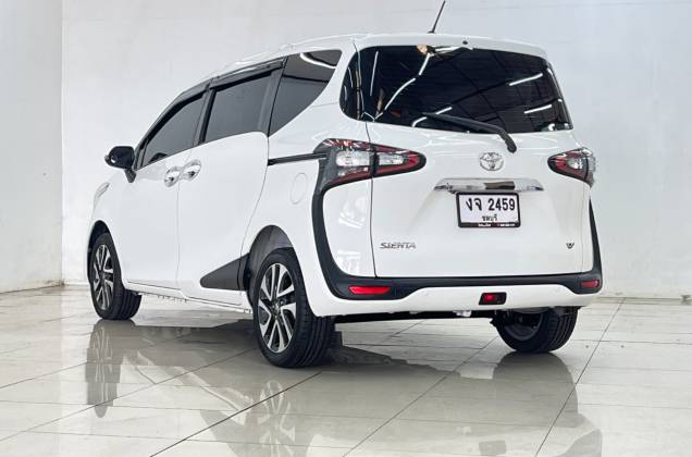 Sienta 1.5 V AT* - ภาพย่อที่ 15