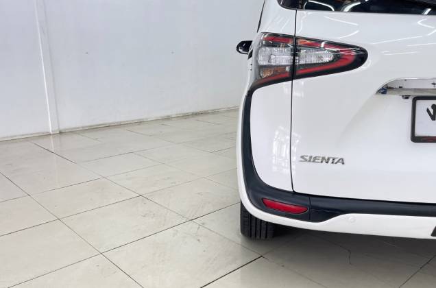 Sienta 1.5 V AT* - ภาพย่อที่ 18