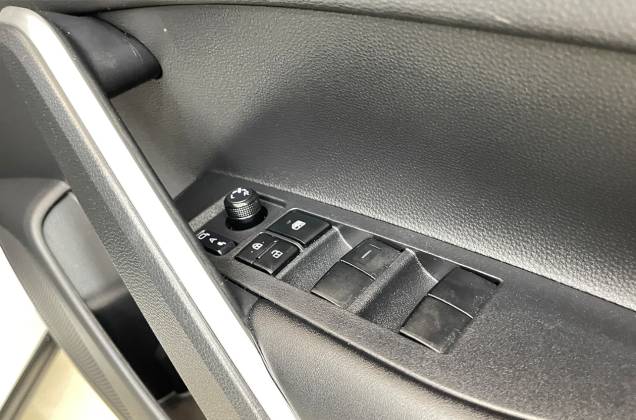 Corolla Cross 1.8 Hybrid Smart AT* - ภาพย่อที่ 24