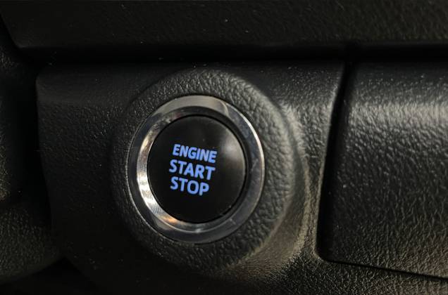 Fortuner 2.4 Legender Black Top 4WD (MY20) AT* - ภาพย่อที่ 20