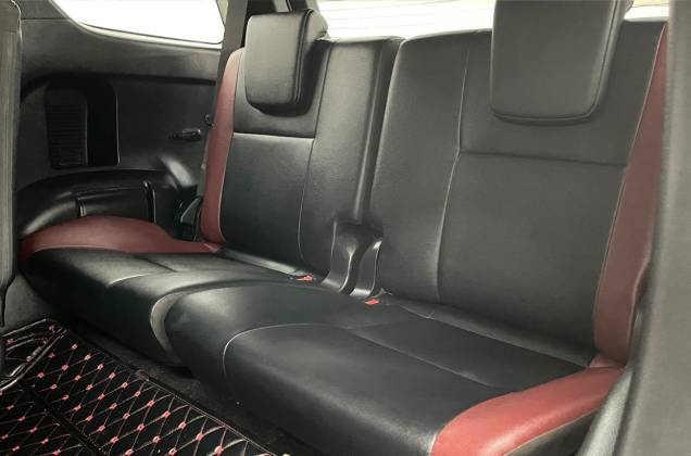 Fortuner 2.4 Legender Black Top 4WD (MY20) AT* - ภาพย่อที่ 30