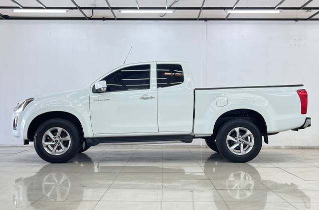 D-Max All New Blue Power Spacecab Hi- Lander 1.9 Ddi L (MY19) MT* - ภาพย่อที่ 11