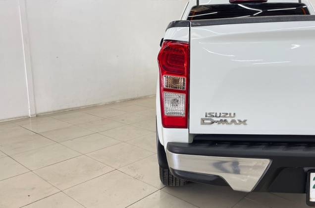 D-Max All New Blue Power Spacecab Hi- Lander 1.9 Ddi L (MY19) MT* - ภาพย่อที่ 20