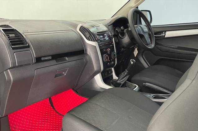 D-Max All New Blue Power Spacecab Hi- Lander 1.9 Ddi L (MY19) MT* - ภาพย่อที่ 29