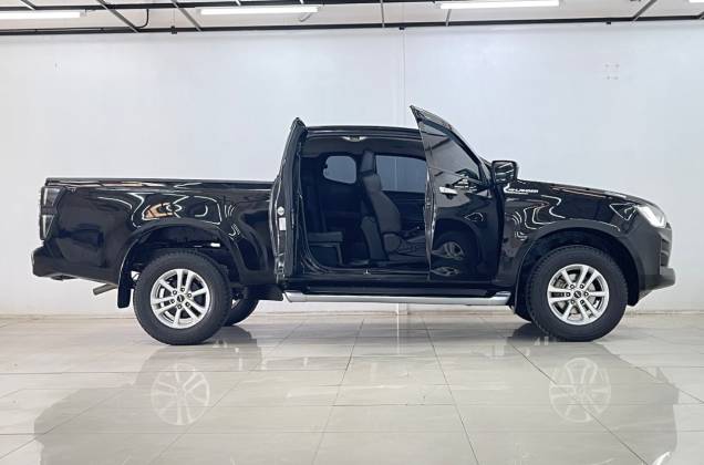 D-Max All New Blue Power Spacecab Hi-Lander 1.9 Ddi Z (MY19) AT* - ภาพย่อที่ 9