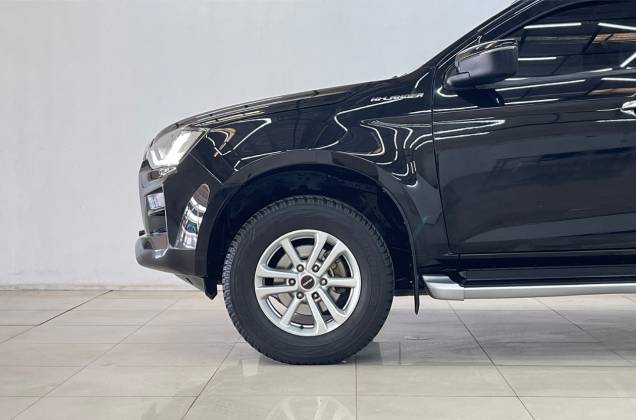 D-Max All New Blue Power Spacecab Hi-Lander 1.9 Ddi Z (MY19) AT* - ภาพย่อที่ 12