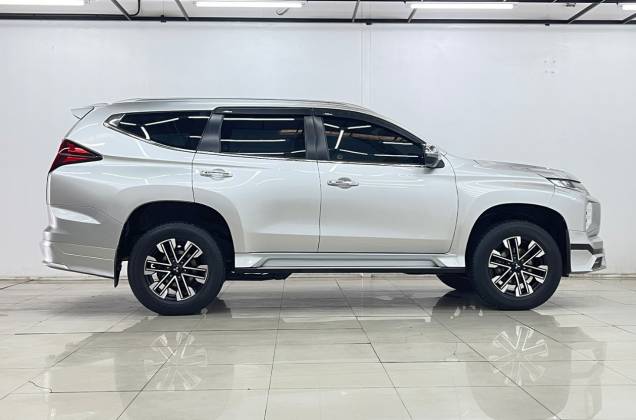 Pajero Sport 2.4 GT Premium 2WD (MY20) AT* - ภาพย่อที่ 9