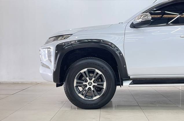 Triton All New Double Cab 2.4 GLS Plus (MY19) MT* - ภาพย่อที่ 12