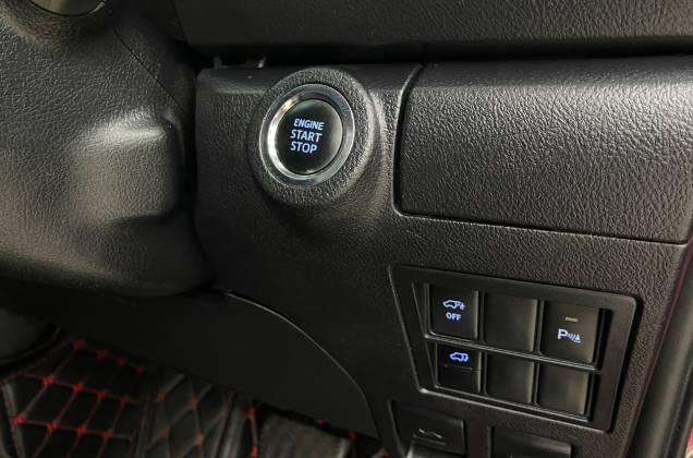 Fortuner 2.4 Legender Black Top (MY20) AT* - ภาพย่อที่ 23